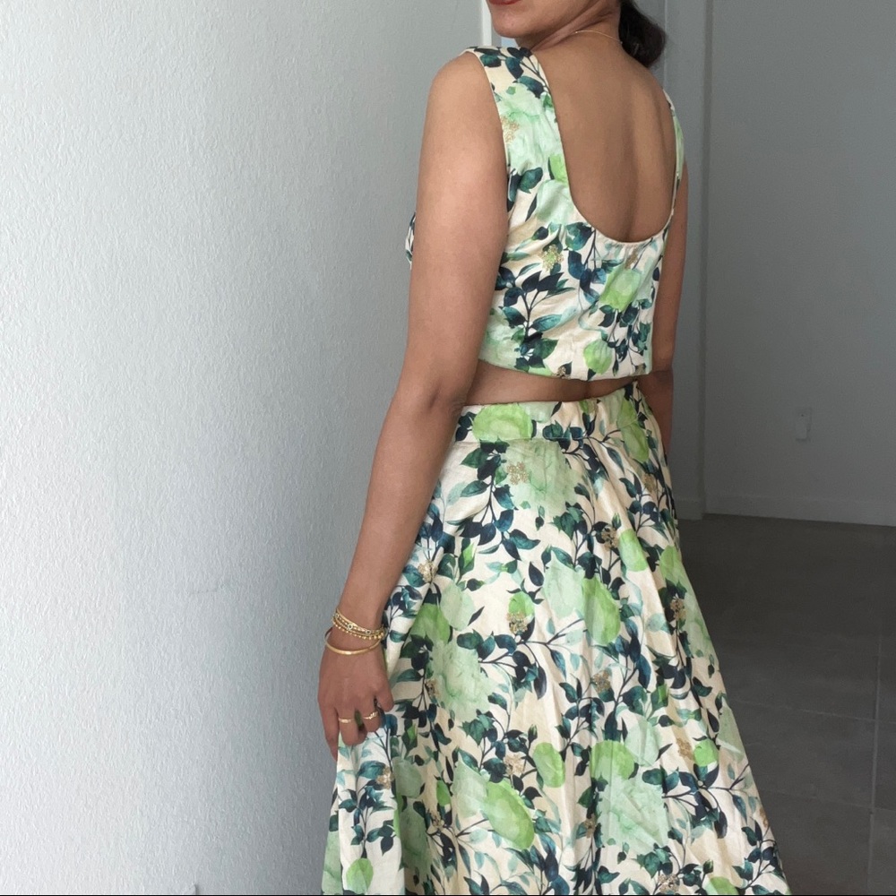 Green & Beige Floral 2-Piece Lengha Set - Picture 3 of 3